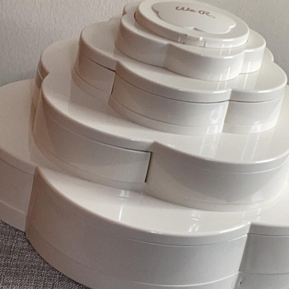 Flower storage container - Picture 2 of 16